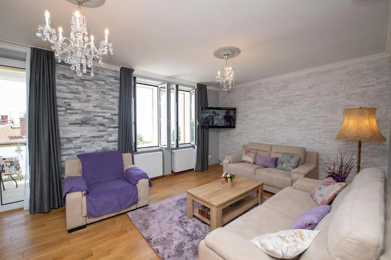 Villa Anna Ika Apartment